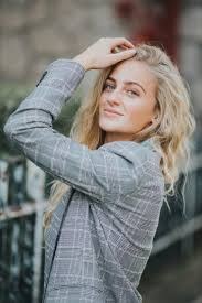 Chloe F.